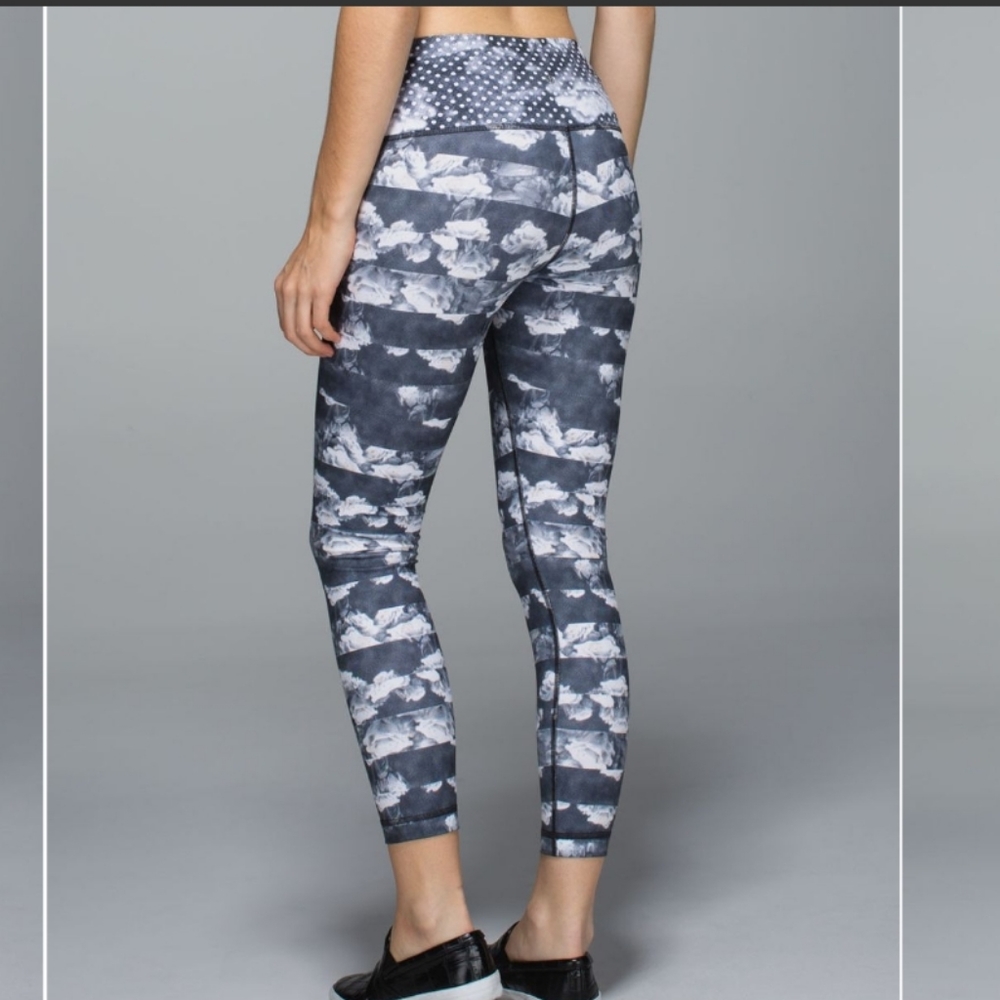 Lululemon high times